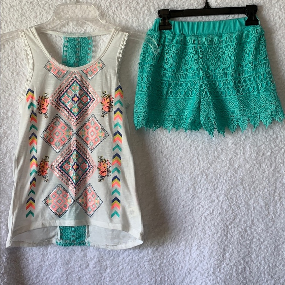 Girls size medium outfit.